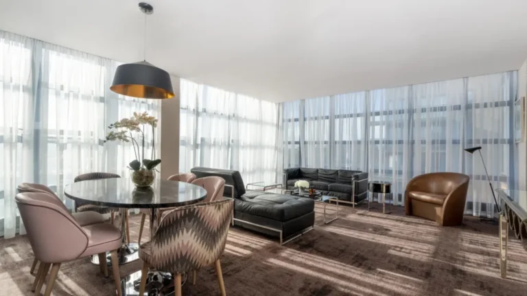 Best Penthouse Suites for Entertaining: A Strategic Asset Audit